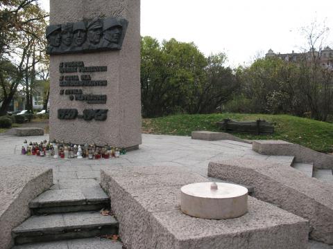 Pomnik ku czci poległy w II wojnie światowej, Gniezno